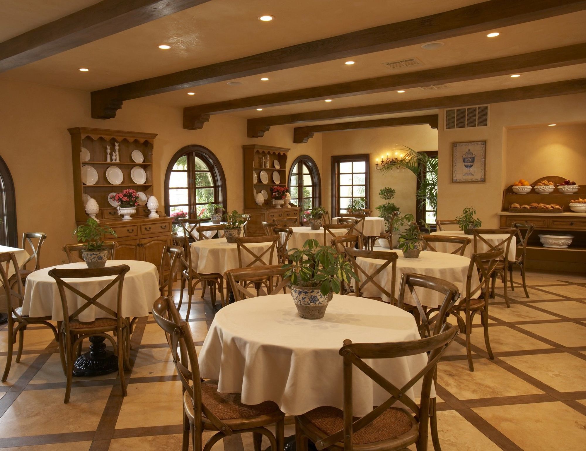 Best Western Plus Sunset Plaza Hotel Los Angeles Restoran gambar